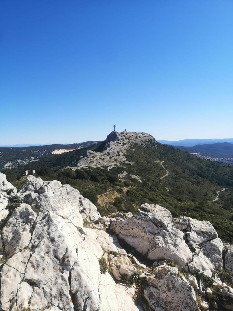 Les Monts Caume Est et Ouest - Évenos