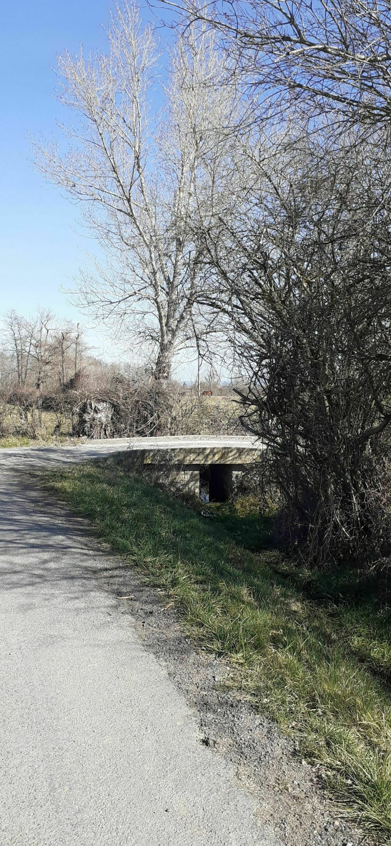 Tour de Presles à l'Hopital-le-Grand - L'Hôpital-le-Grand