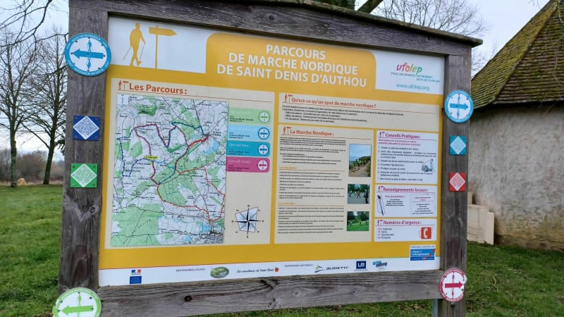 Marche Nordique à Saint-Denis-d'Authou par les Grottes - Saintigny