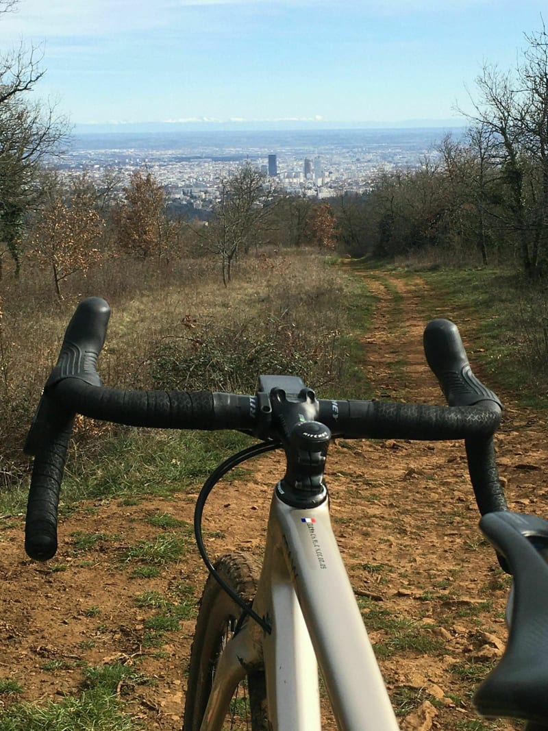 Boucle gravel rejoignant les Monts du Lyonnais et Monts d'Or - Lyon