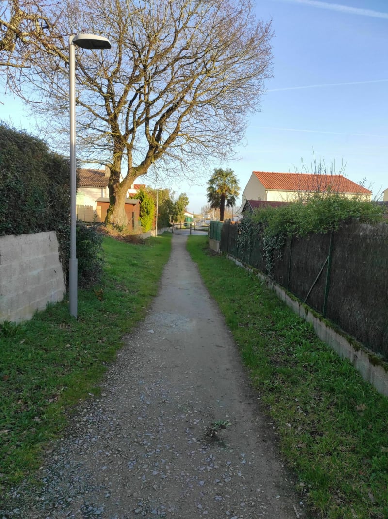 Balade dans les rues de La Roche-sur-Yon par le Bourg sous la Roche - La Roche-sur-Yon