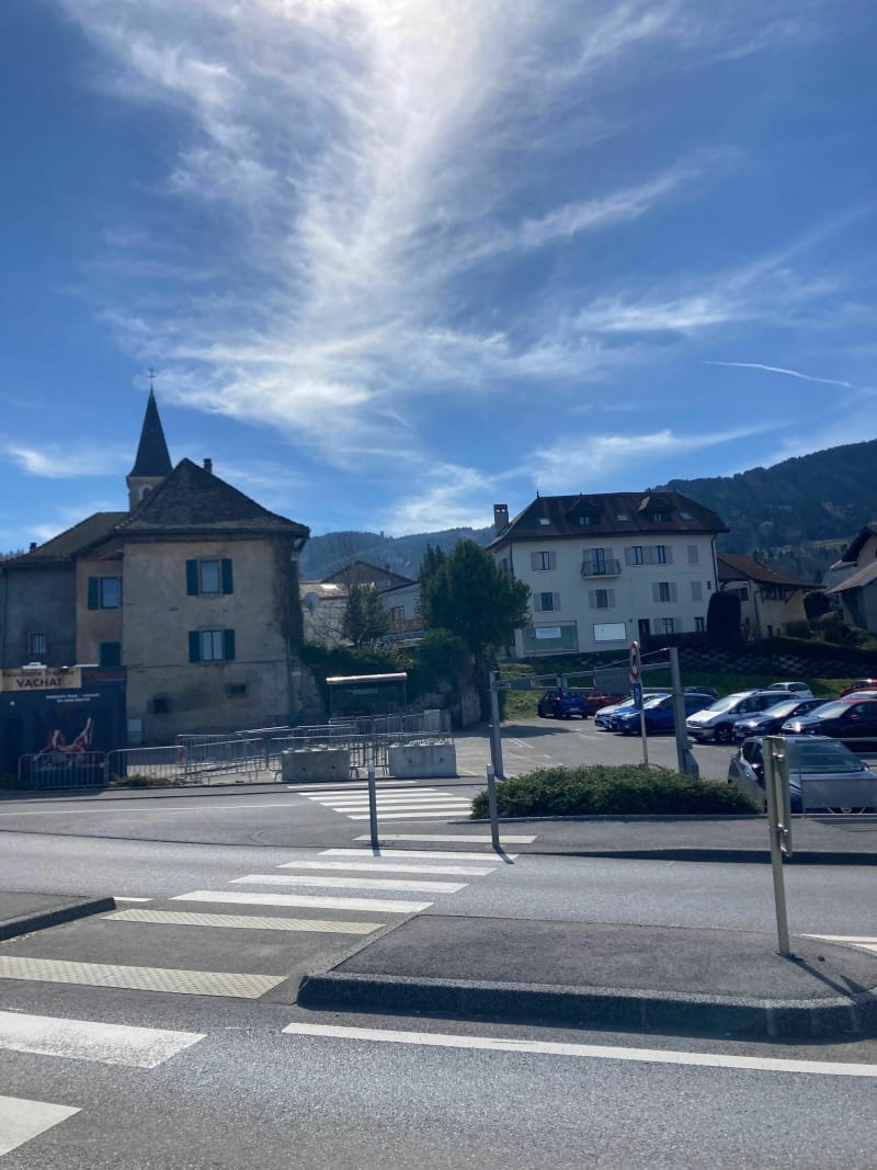 Bons en Chablais/ Port de sciez en Vtc - Bons-en-Chablais