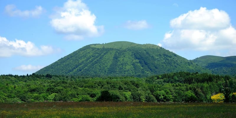 Balade volcanique autour du Puy de Côme - Saint-Ours