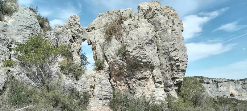 Petite arche et rive droite du Gardon - Cabrières