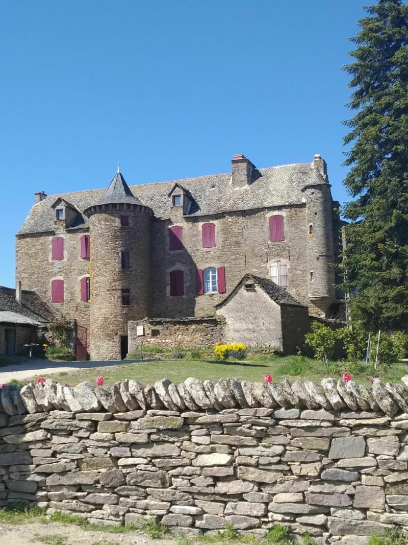 Petite rando costaude, Camboulazet, château des Crouzets. - Baraqueville