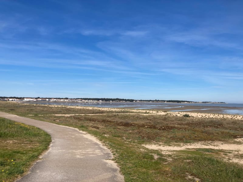De la Gare de La Rochelle à Ile de Ré par le viaduc à Vélo - La Rochelle