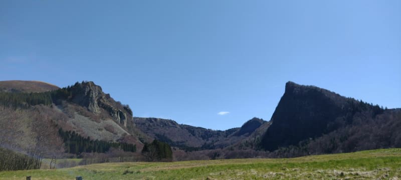 La Roche Tuillière et Sanadoire - Orcival
