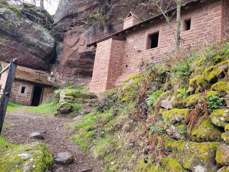 Circuit des troglodytes à Neustadtmuhle par l'oppidum romain de Haselbourg - Dabo