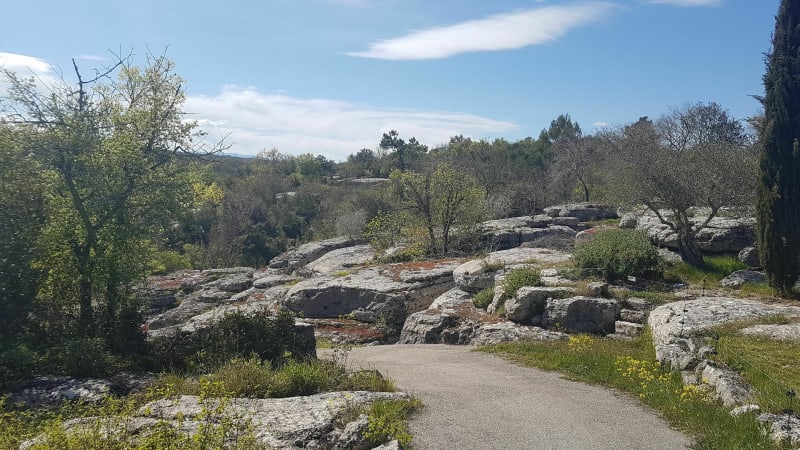 Les dolmens et le plateau de Labeaume au départ de Rioms - Ruoms
