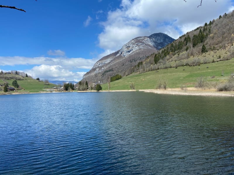 Boucle au dessus du lac de La Thuile par le Mont Rochefort - La Thuile