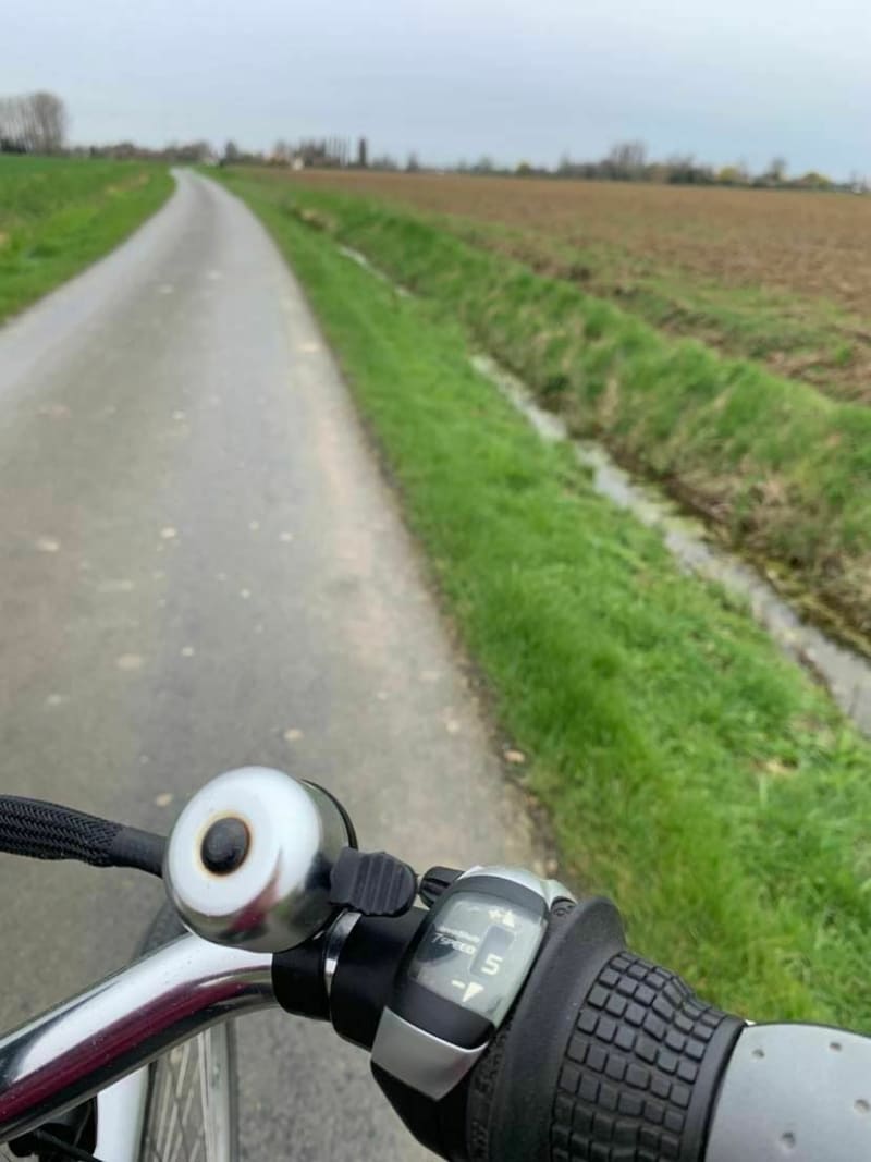 Balade à travers champs depuis la mairie - Lestrem