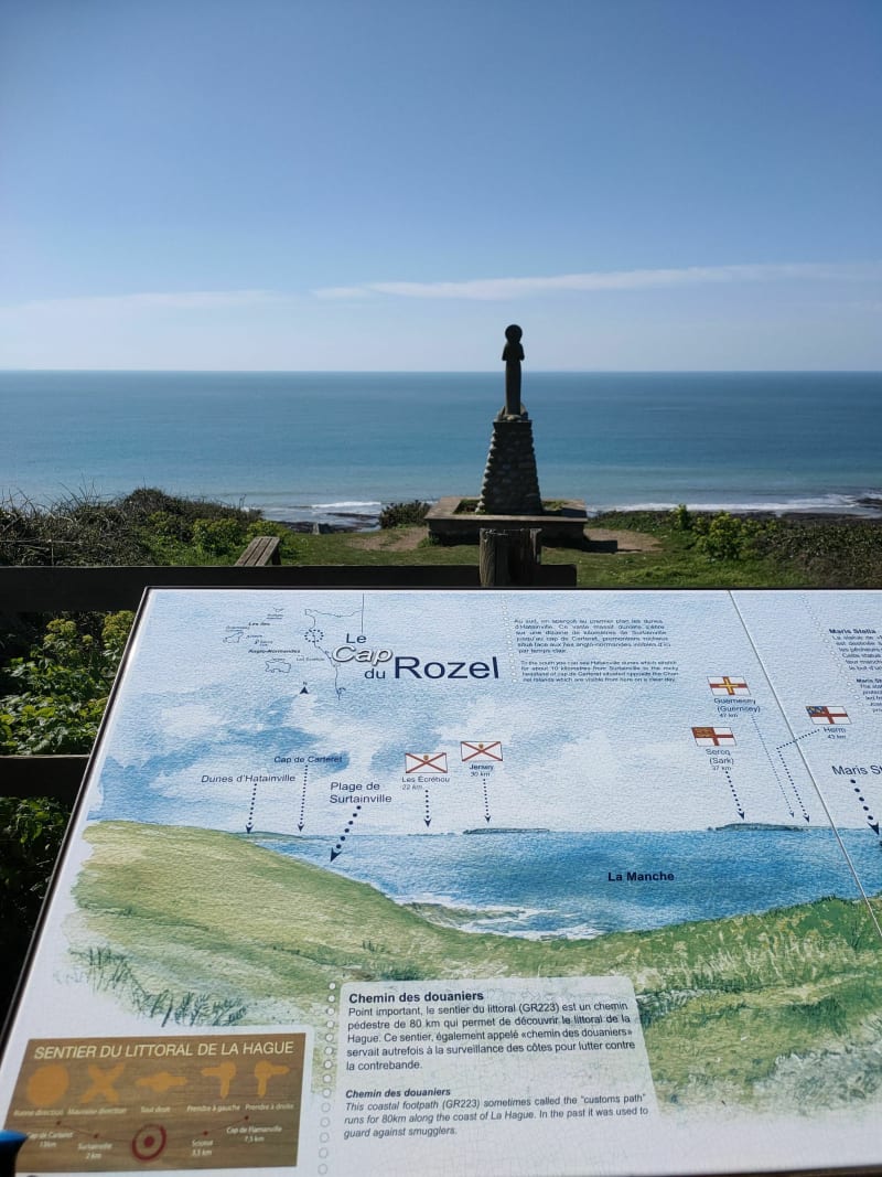 Cap Rozel vers Surtainville et Grotte Notre Dame de Lourdes - Le Rozel