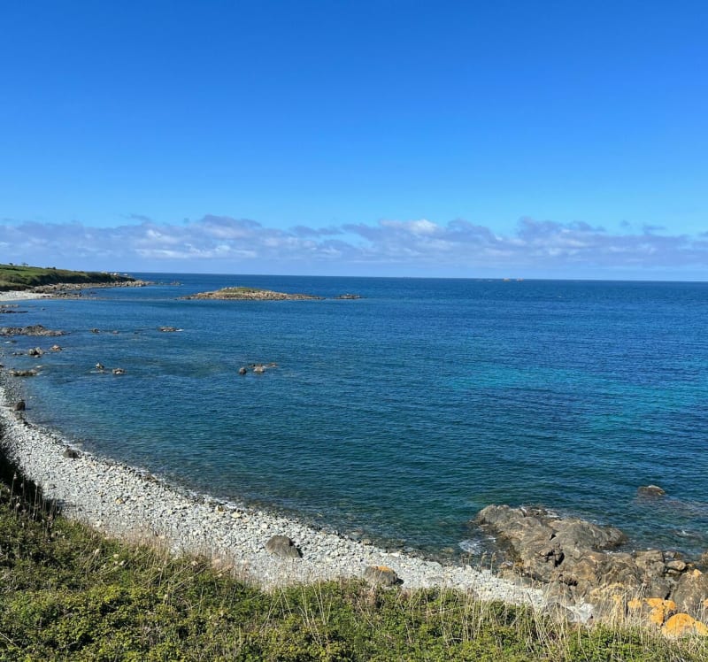 Tour de la pointe de Primel en PLOUGASNOU. - Plougasnou