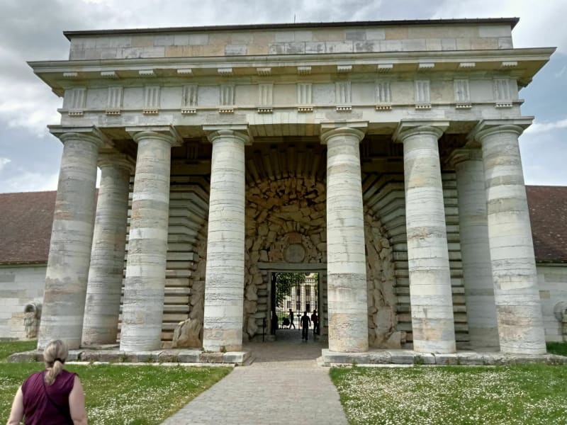 Arc et Senans le long de la Loue - Arc-et-Senans