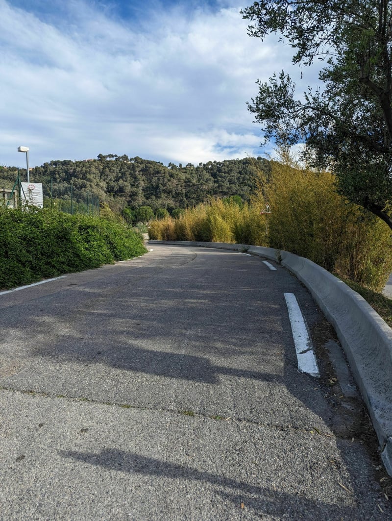 De Carros a St Laurent - Gattières