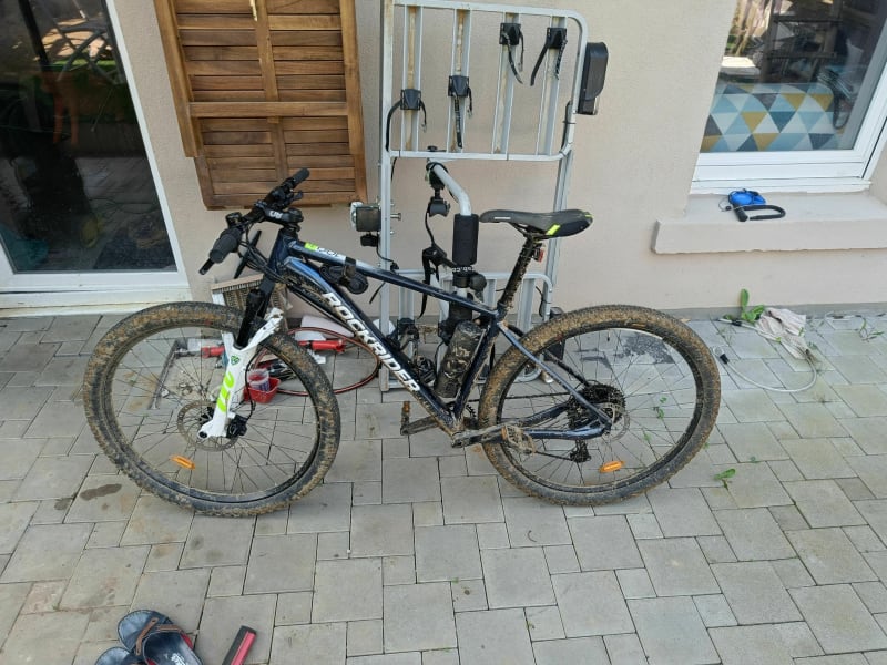 Promenade VTT à travers les champs et par l'aéroport de Serrouville - Audun-le-Roman