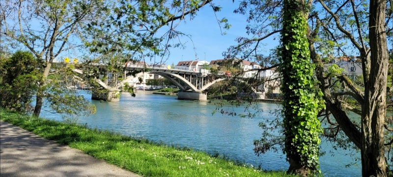 Lagny - bois de Vincennes  en longeant la Marne - Pomponne