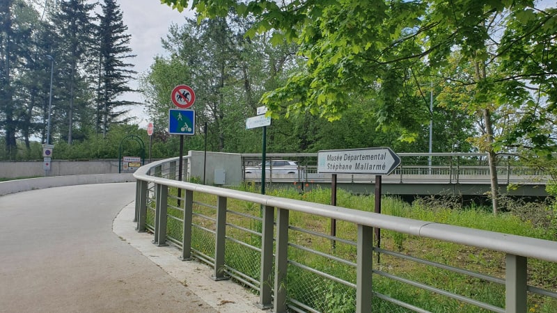 Dans les méandres de la Seine. Chemins de halage - Samoreau