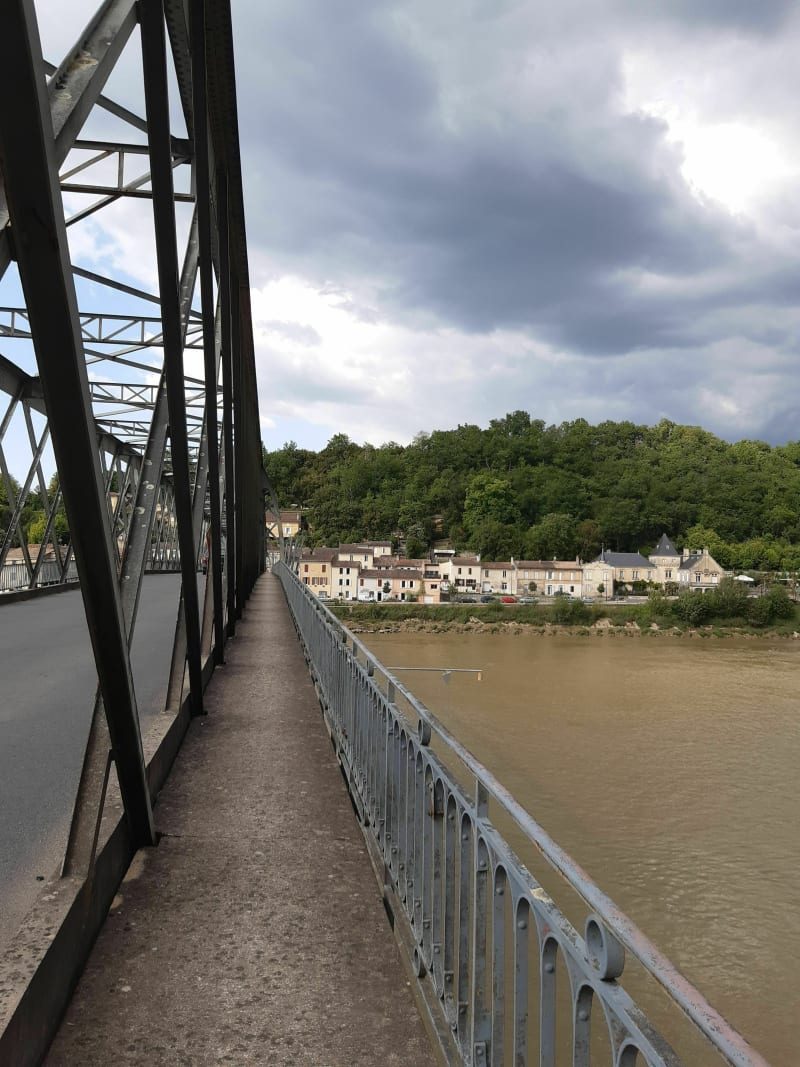 Boucle des deux ponts langoiran cadillac - Virelade