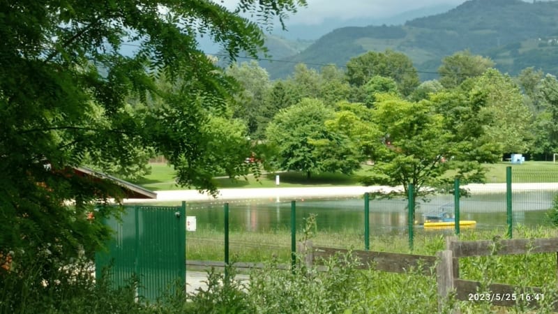 Du parc des étangs de Meylan aux lac du Bois Français à vélo - Saint-Ismier