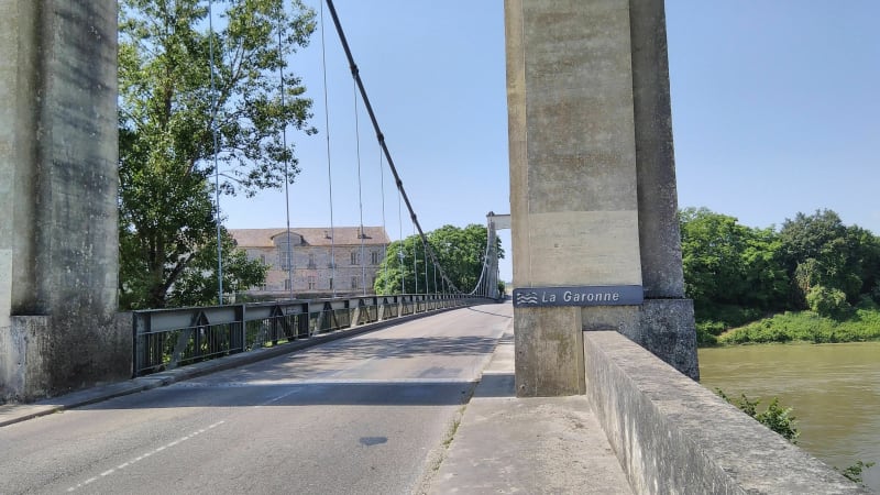 Entre deux ponts de la Garonne depuis le Bourret - Bourret