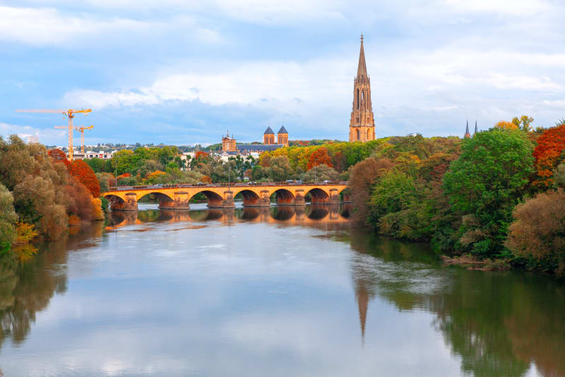 A vélo le long de la Moselle et Canal de Jouy au départ de Metz - Metz
