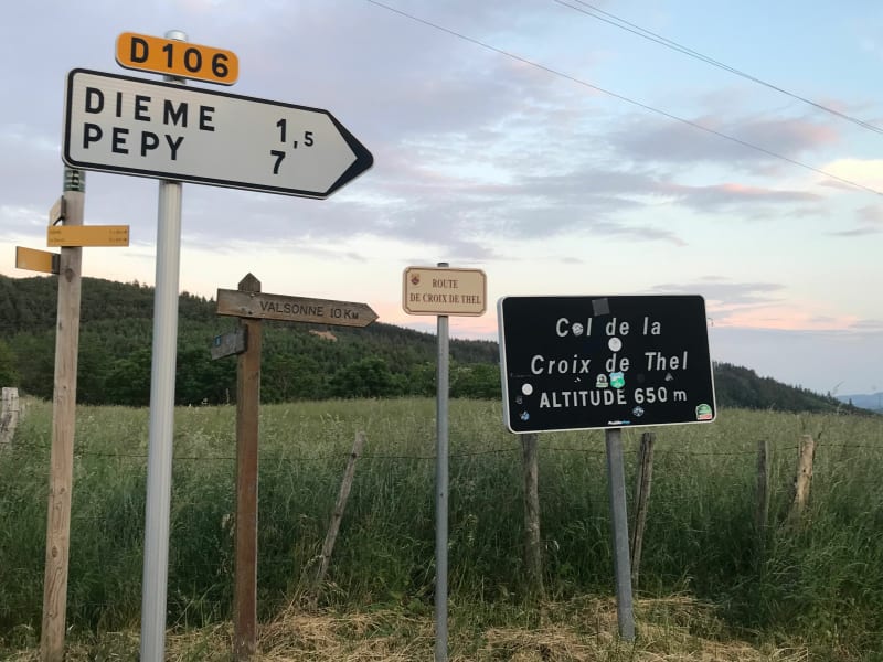 Croix de Thel - Bagnols - Chamelet