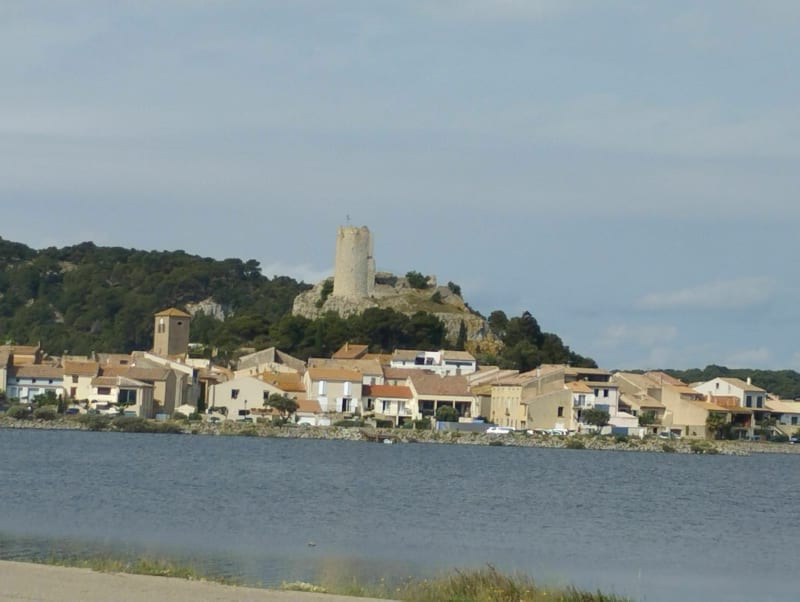 De Saint-Pierre la mer à Gruissan en revenant par la Clape à vélo - Fleury