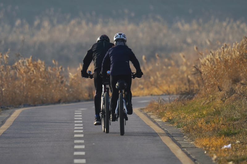 Louvil, Lesquin  par les pistes cyclables et petites routes - Louvil