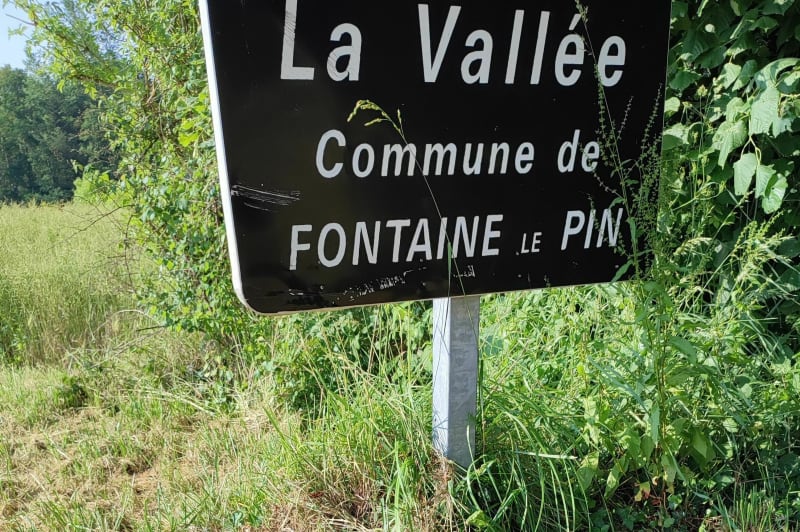 Balade dans La Vallée et Fontaine le Pin - Fontaine-le-Pin
