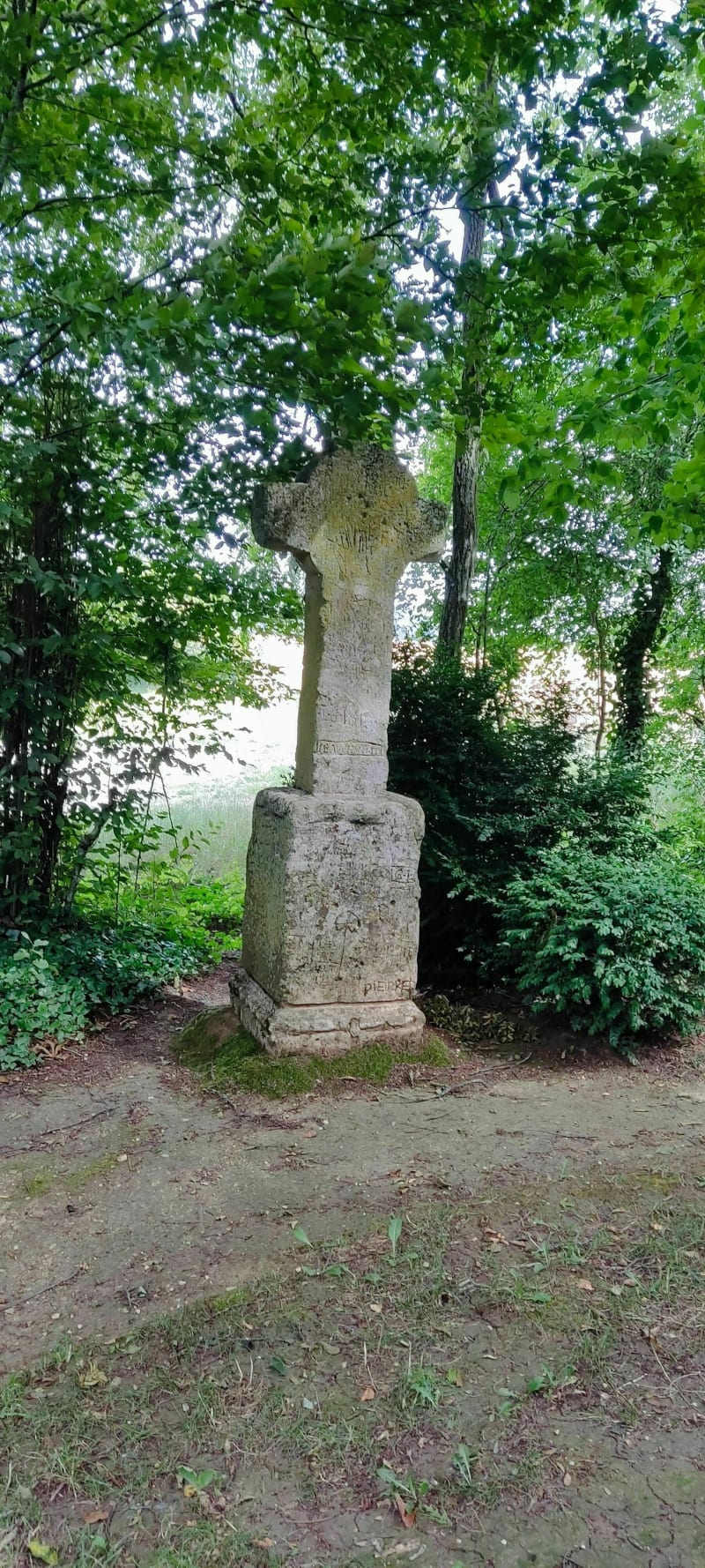 La chapelle de Sainte-Menehoult au départ de Benville - Eurville-Bienville