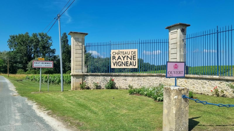 Entre Bommes domaine de la Gauche Rayne Vigneau  et le Château d'Arche - Sauternes