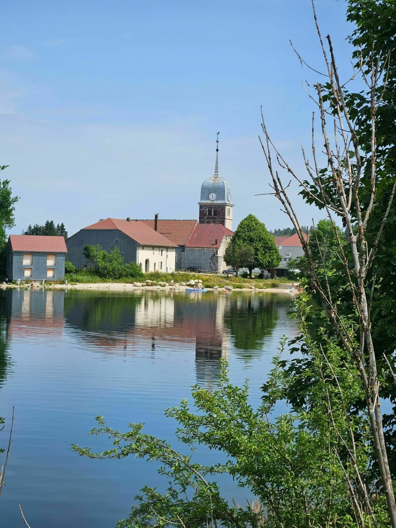 Tour du Lac de l'Abbaye de Grandvaux - Grande-Rivière Château