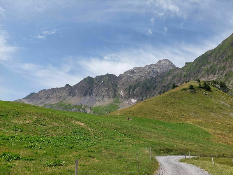 Du col des Aravis à Saint-Nicolas-la-Chapelle - La Giettaz