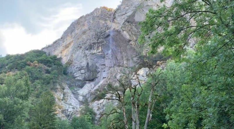 Autour de la Cascade de L'Arpenaz, par Luzier - Magland