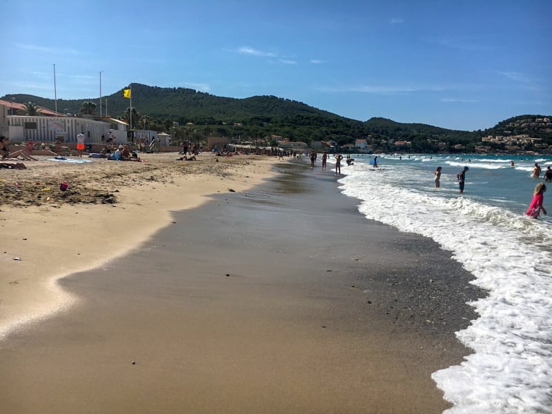 Une marche « sur » la mer et sur le port des Lecques - Saint-Cyr-sur-Mer