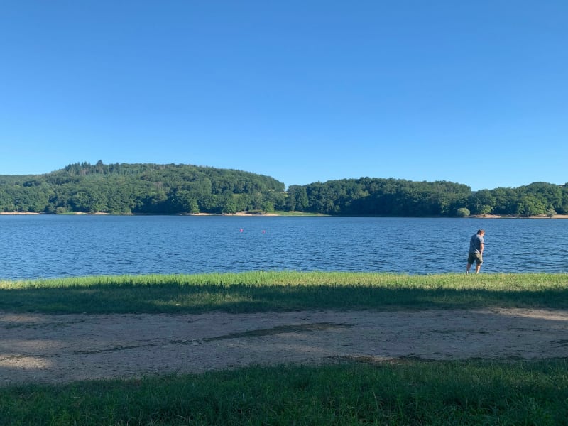 Lac de Pannecière à Chaumard - Chaumard