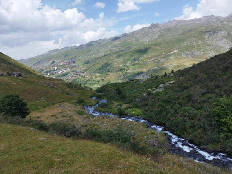 Au départ du Plan de l'eau des Bruyères et Lac du Loup - Les Belleville