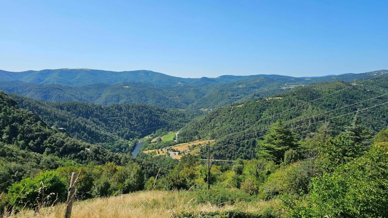 Balade intense en émotion visuellement et sportivement depuis Les Ollières-sur-Eyrieux - Les Ollières-sur-Eyrieux