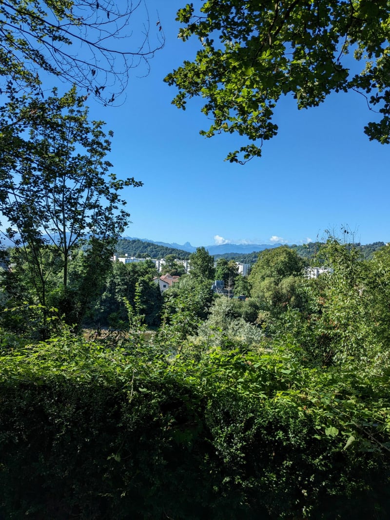 Balade avec peu de route vers château et Gave de Pau - Gan