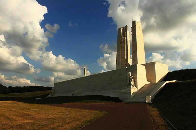 Neuville-Saint-Vaast : Mémorial Canadien - Thélus