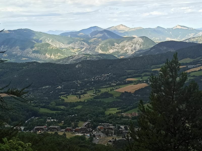 Boucle St Vincent les forts par les pistes ski de Montclar - Ubaye-Serre-Ponçon