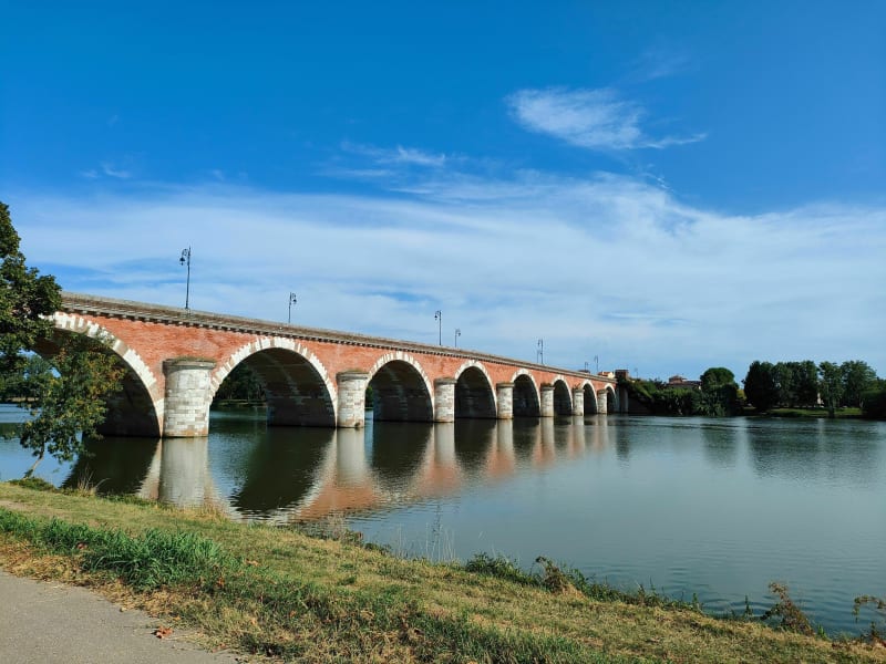 Balade sur le Canal du Midi aux abords des berges du Tarn - Castelsarrasin