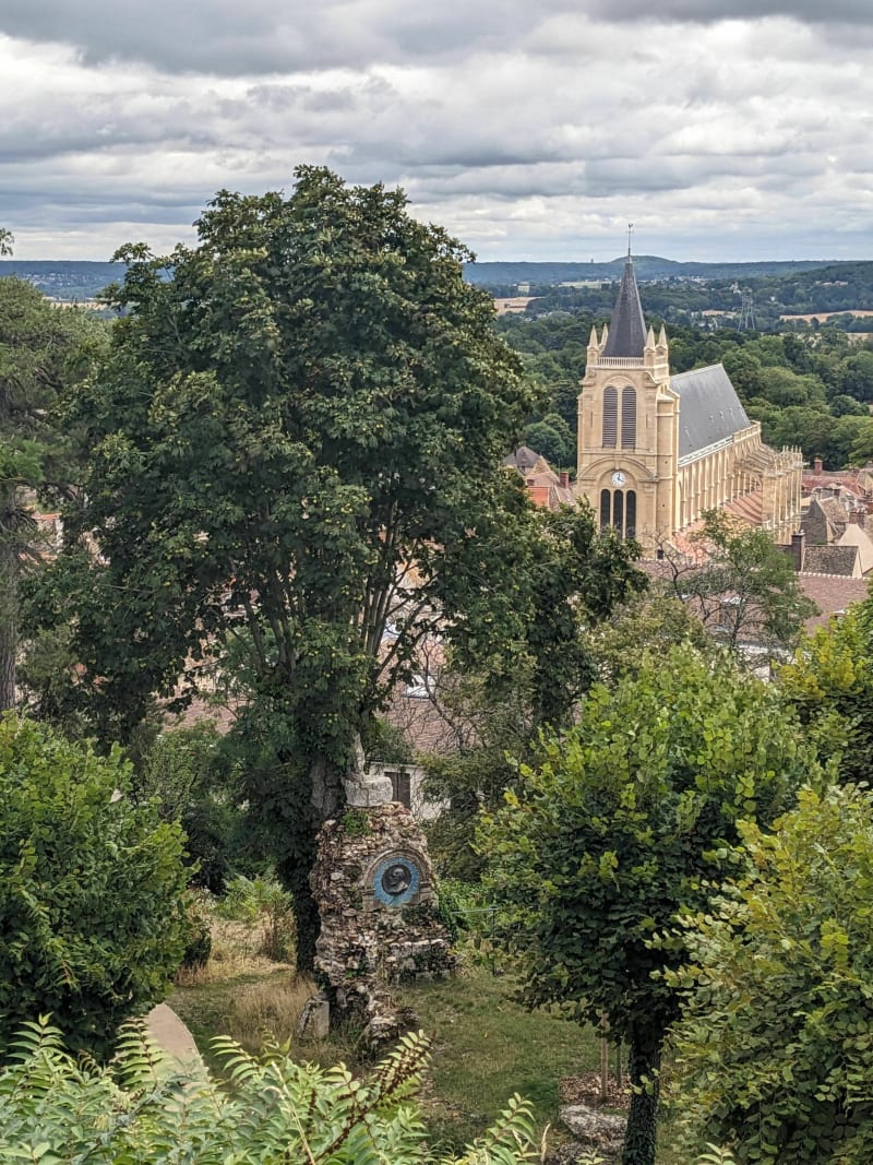 En passant par Montfort-Lamaury - Bazoches-sur-Guyonne