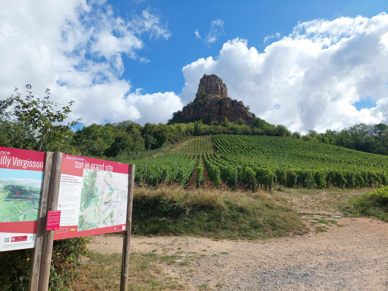 Roche de Solutré à Roche de Vergisson - Solutré-Pouilly