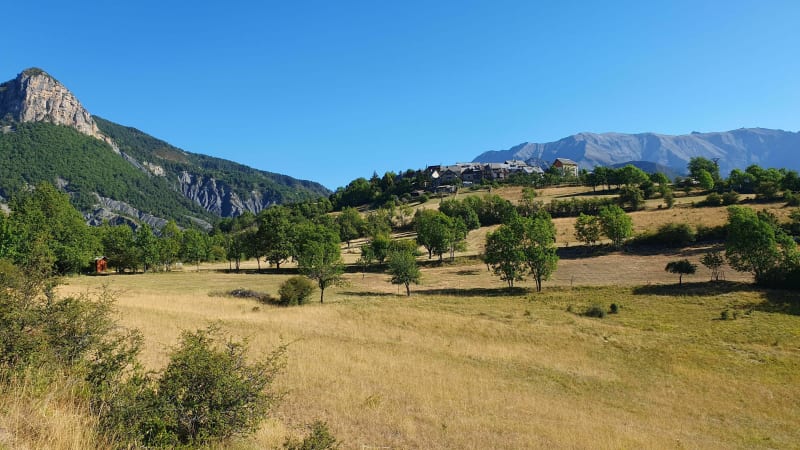 Châteauneuf-d'Entraunes boucle du Serre des Vertus - Châteauneuf-d'Entraunes