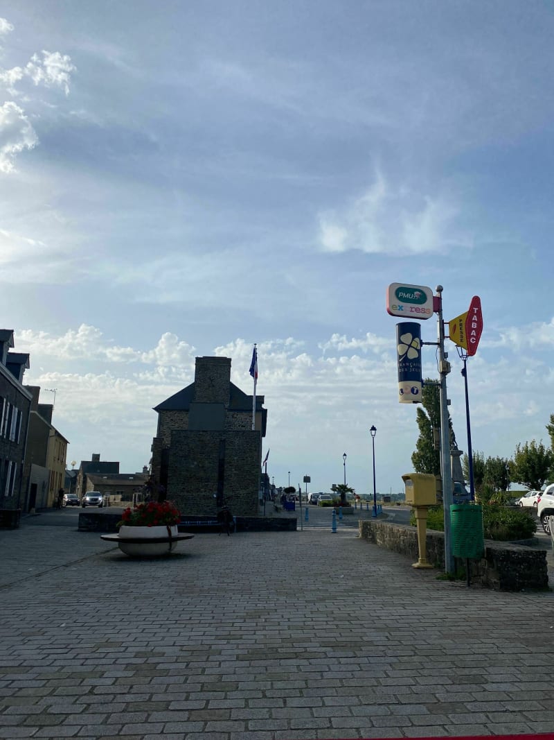 Du port de Cancale à Saint Benoît-des-Ondes - Cancale