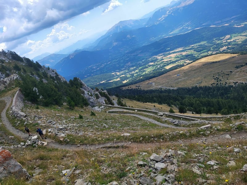 Boucle de Dormillouse par le col bas et le lac noir - Seyne