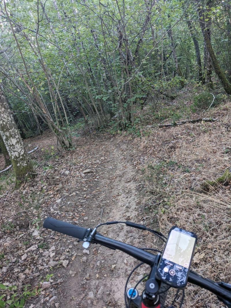 Belle montée sur Charbonnières - Riom