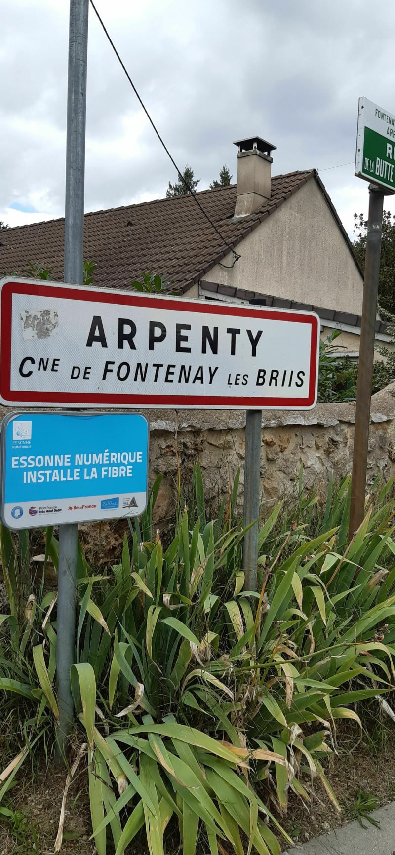 Belle balade sur le chemin rural de Bruyères-le-Châtel depuis Arpenty - Bruyères-le-Châtel